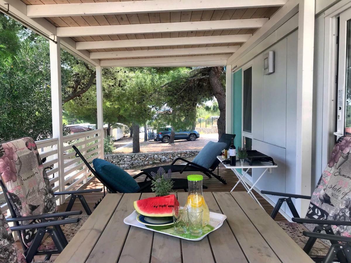 M&L Mobile Home Jezera Exterior foto